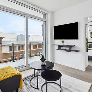  Apartment Brand New In Downtown
